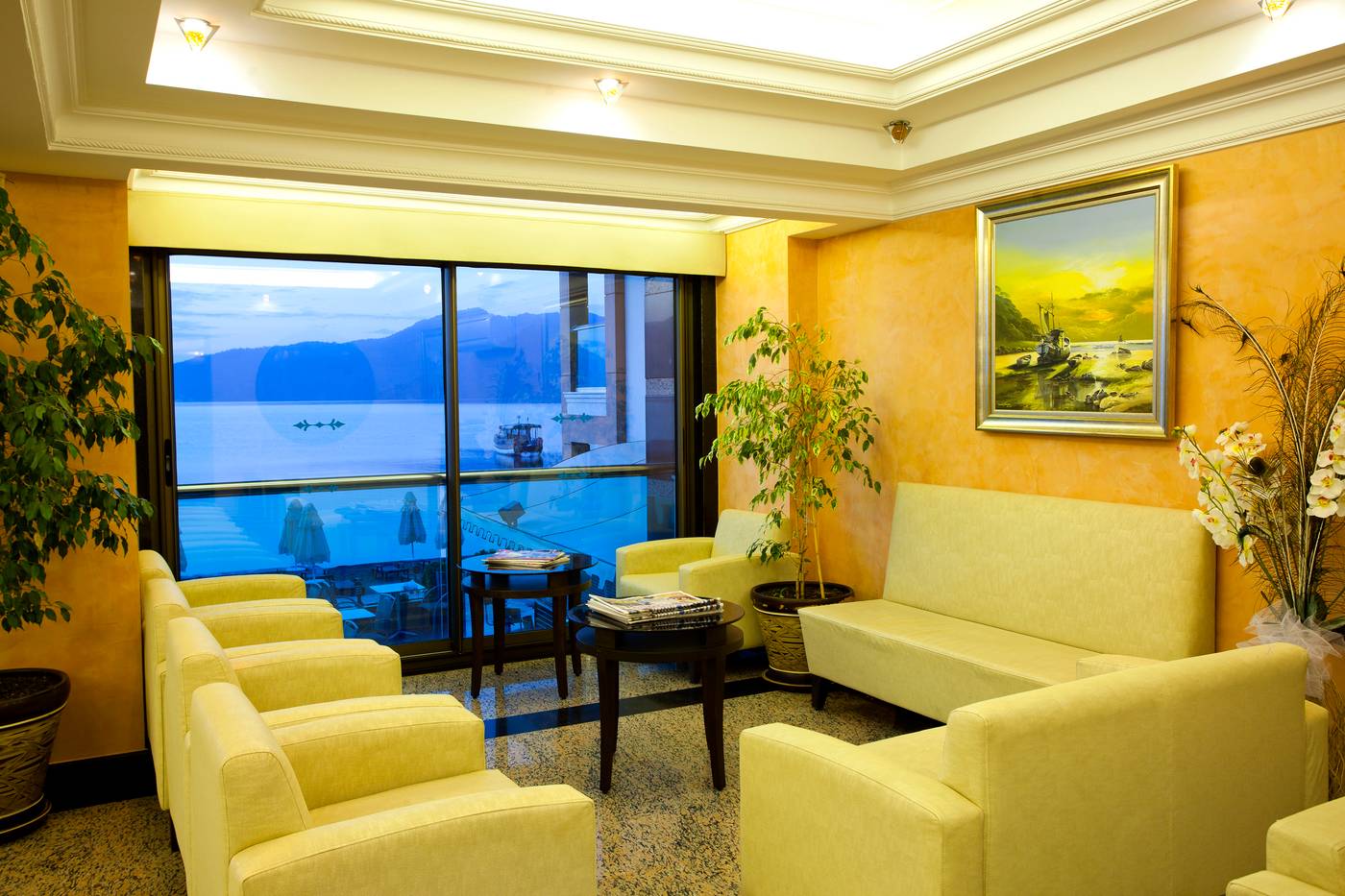 Orsmaris-Boutique-Hotel-Lobby-41