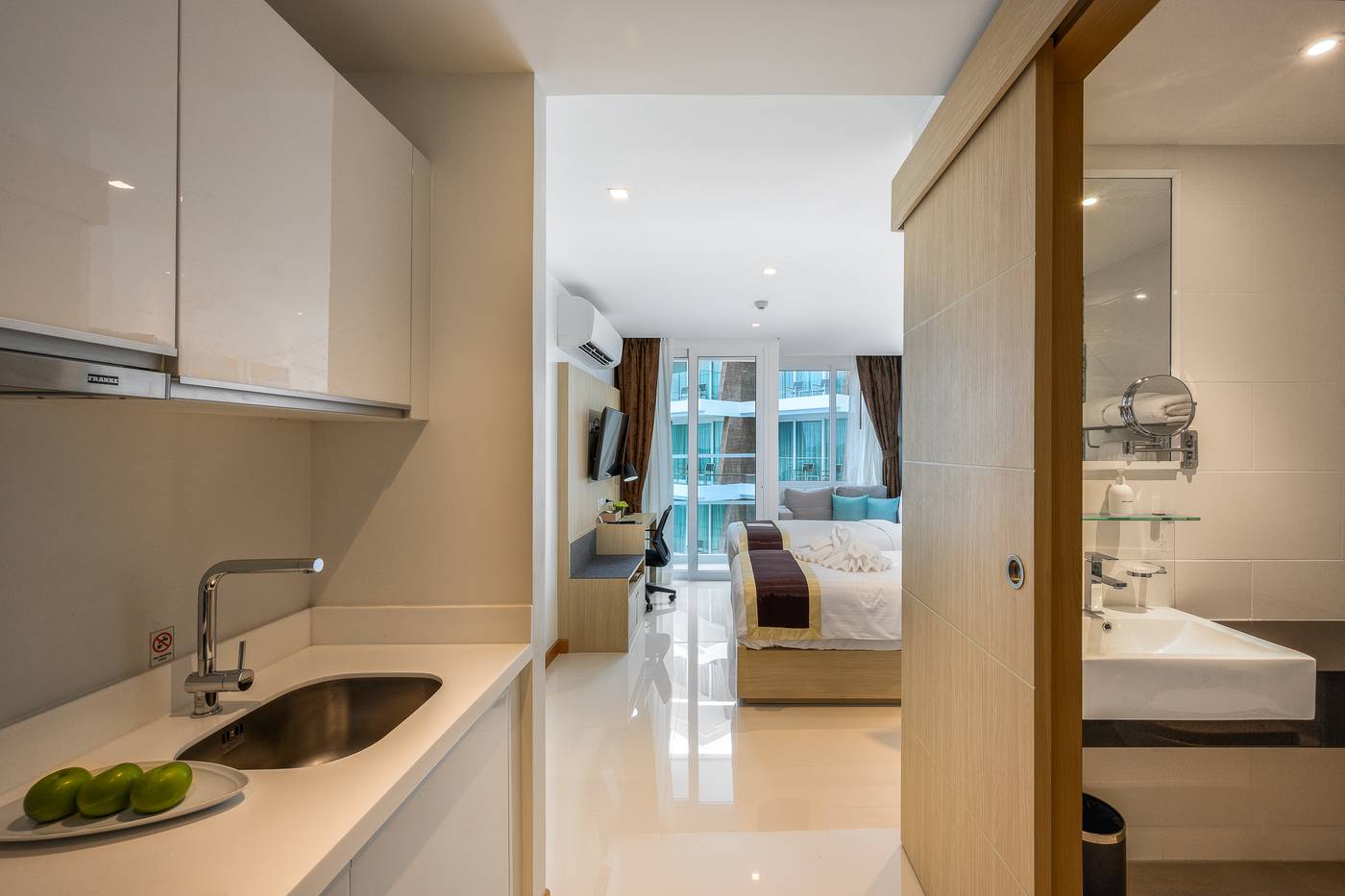 The-Beachfront-Hotel-Phuket-Room-30