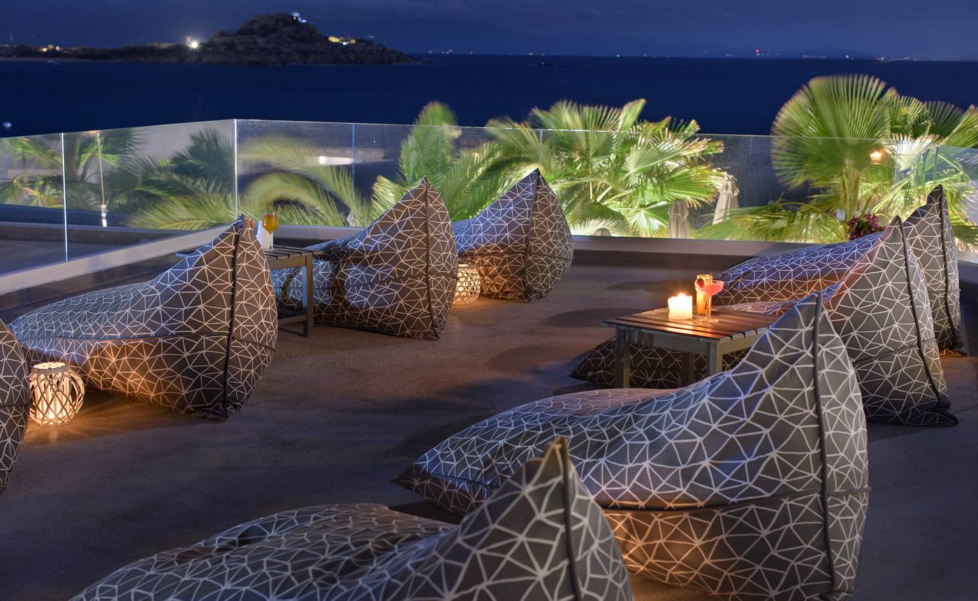 Petinos-Beach-Terrace-14