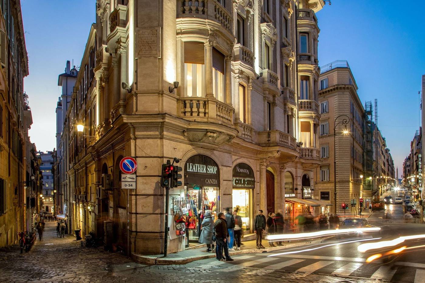 Avignonesi-Suites---Daplace-Collection-General-view-28