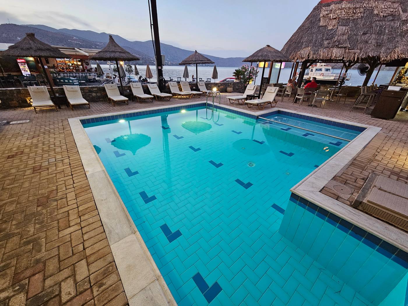 Elounda-Sunrise-Studios---Apartments-General-view-3