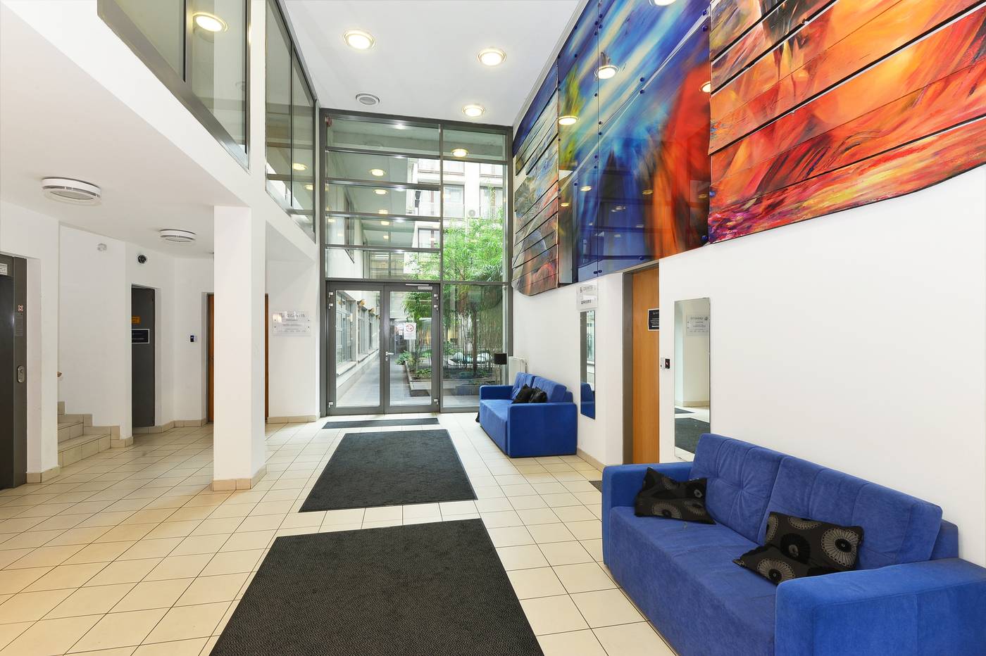 Quality-Point-Apartments-Lobby-6