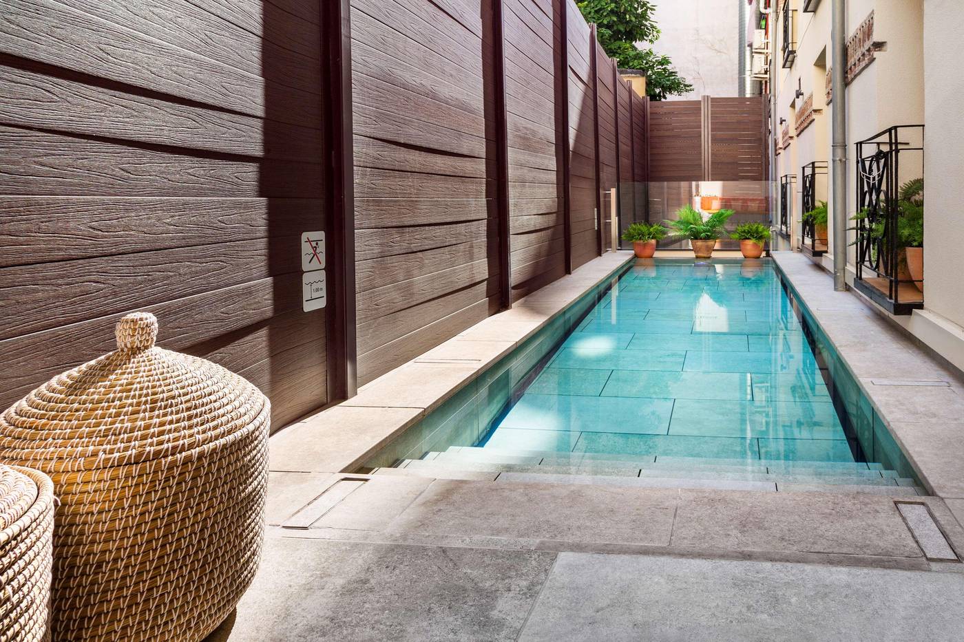 Catalonia-Goya-Pool-1