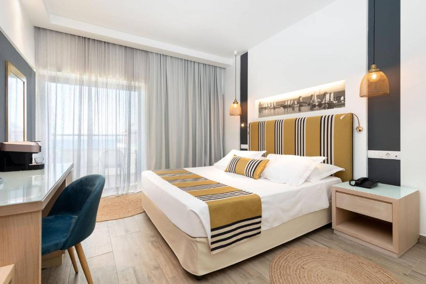 Alexia-Premier-City-Hotel-Room-6