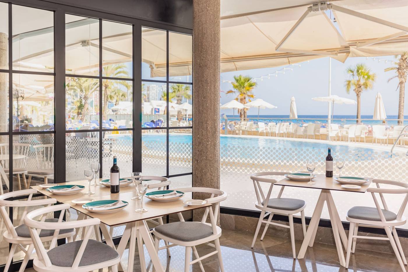 HOTEL-CIMBEL-Restaurant-5