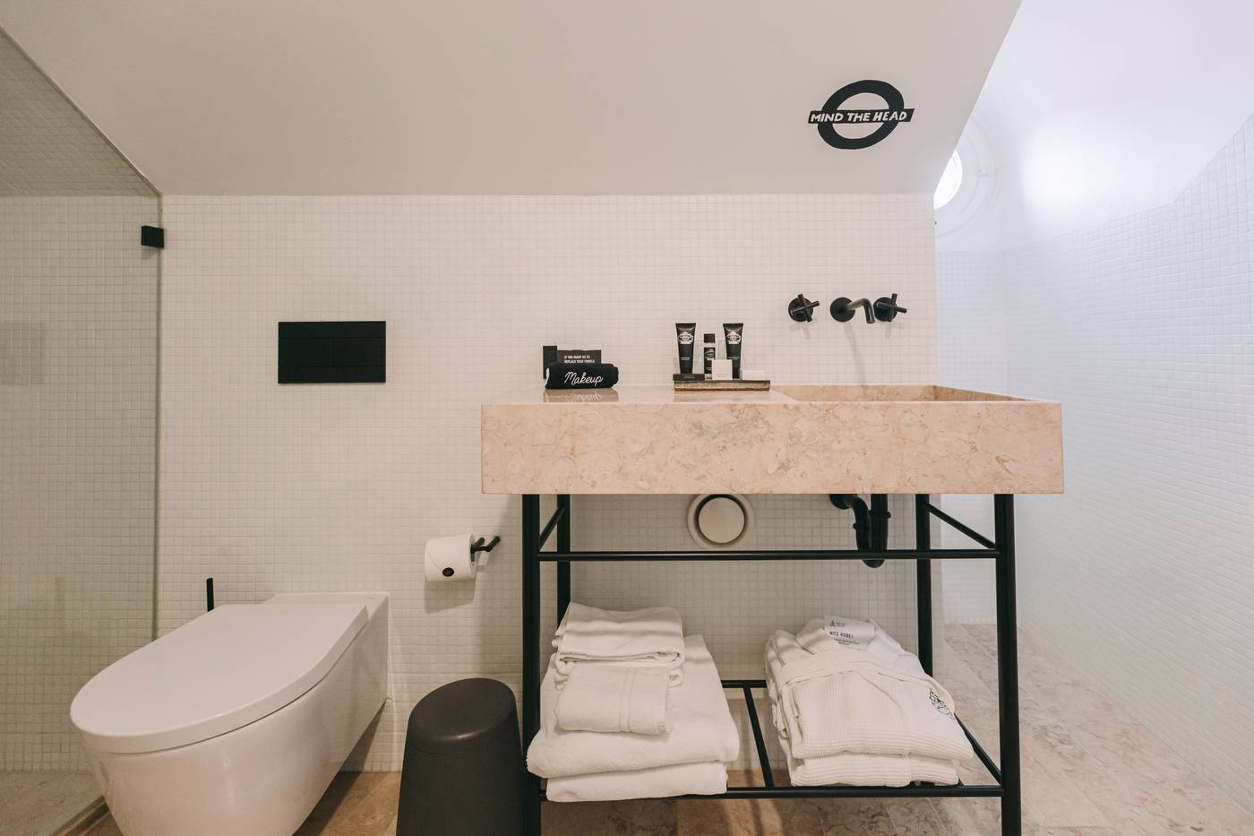 1908-Lisboa-Hotel-Room-59