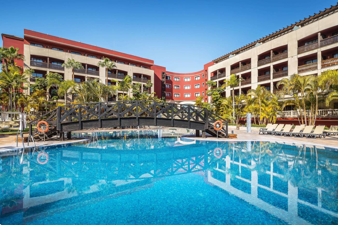 Barcelo-Marbella-Pool-2