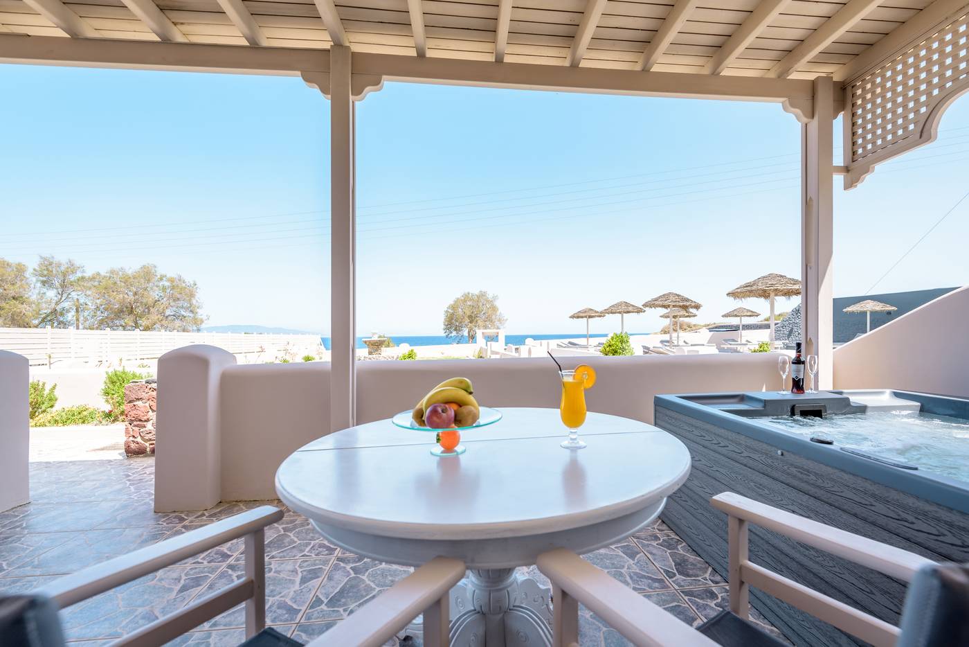 En-Plo-Boutique-Suites---Oia-Santorini-Room-63