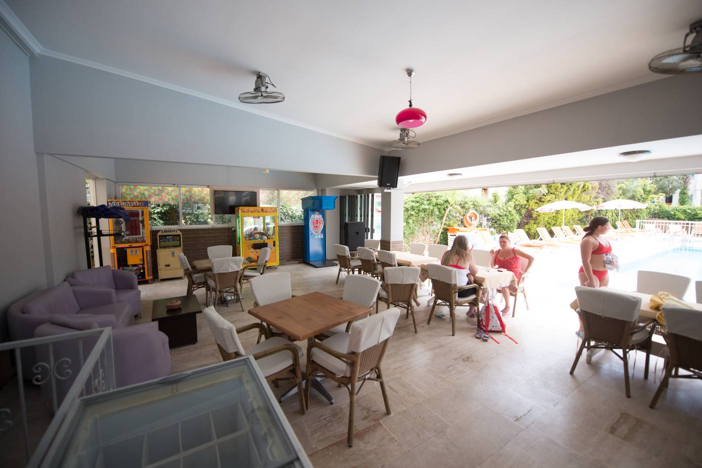 Albatros-Apartments-Restaurant-29