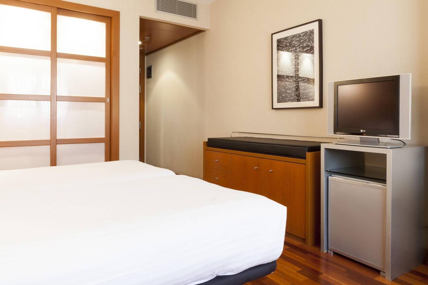 AC-Tarragona-Room-11