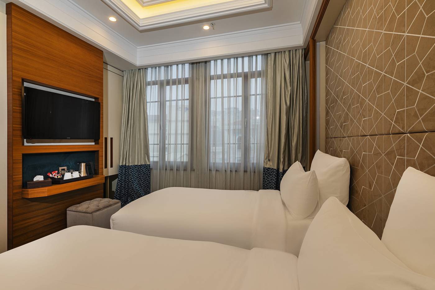 Mercure-Istanbul-Sirkeci-Room-37