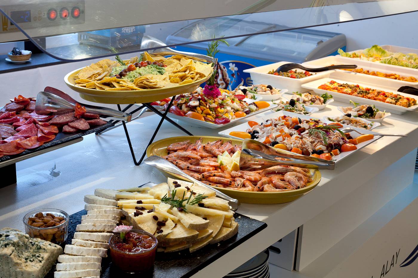 Hotel-Alay---Adults-Only-Restaurant-47