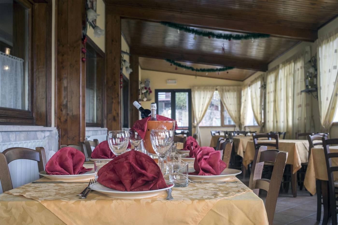 Hotel-Pinguino-Restaurant-32