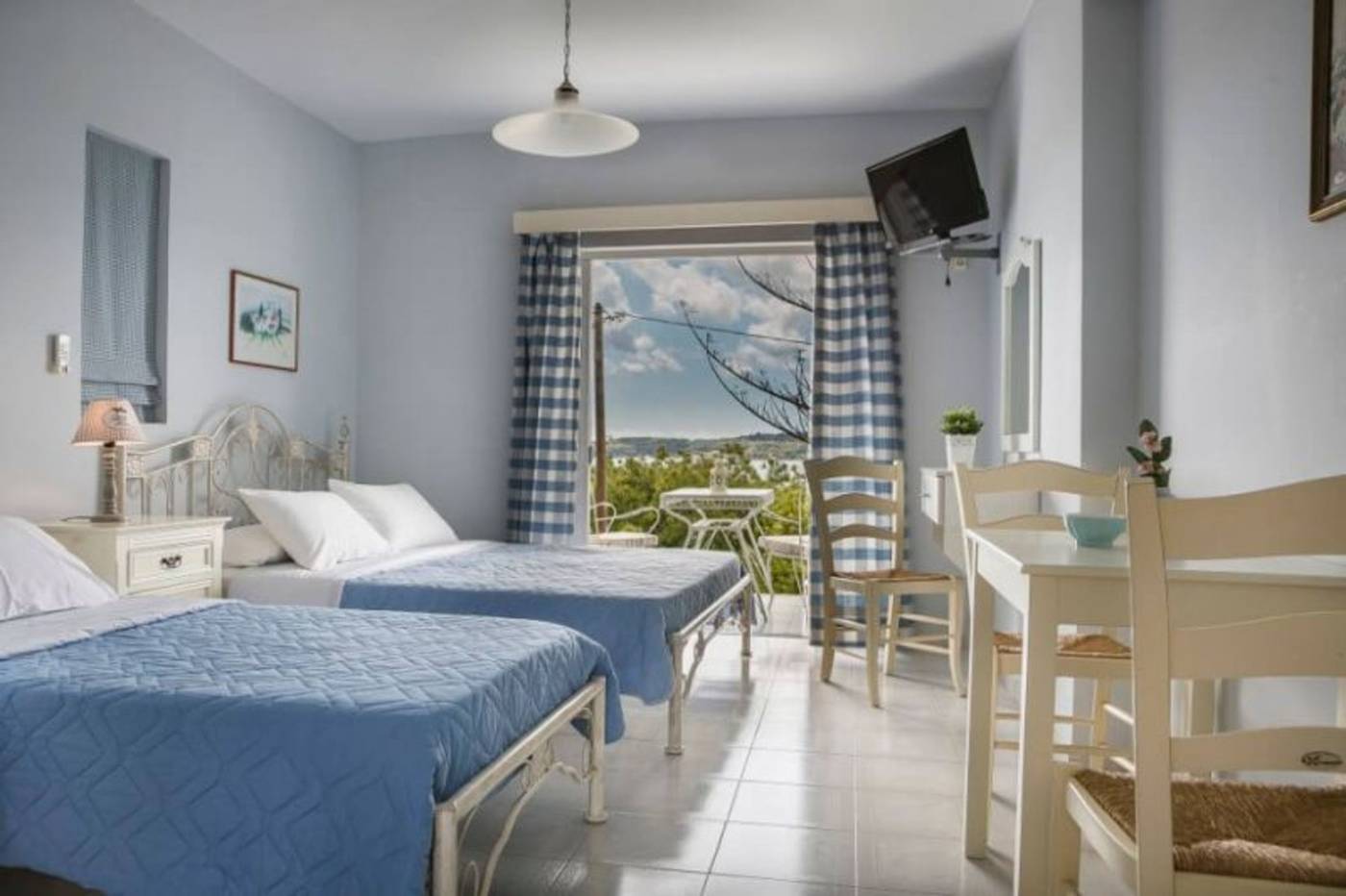 Panorama-Fanari-Studios---Apartments-Room-25