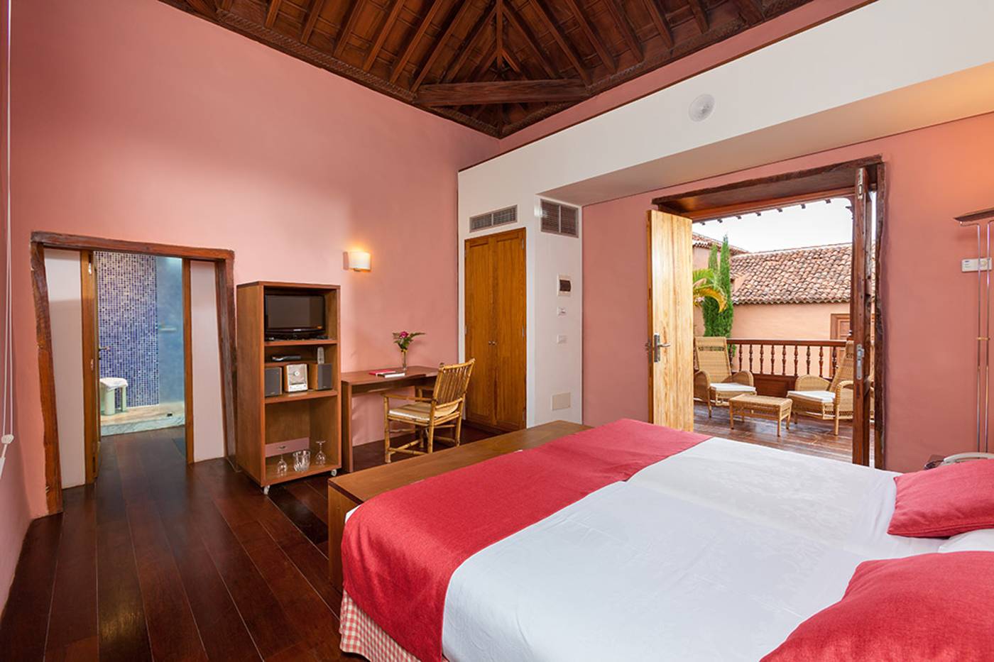 Hotel-LIVVO-La-Quinta-Roja-Room-23