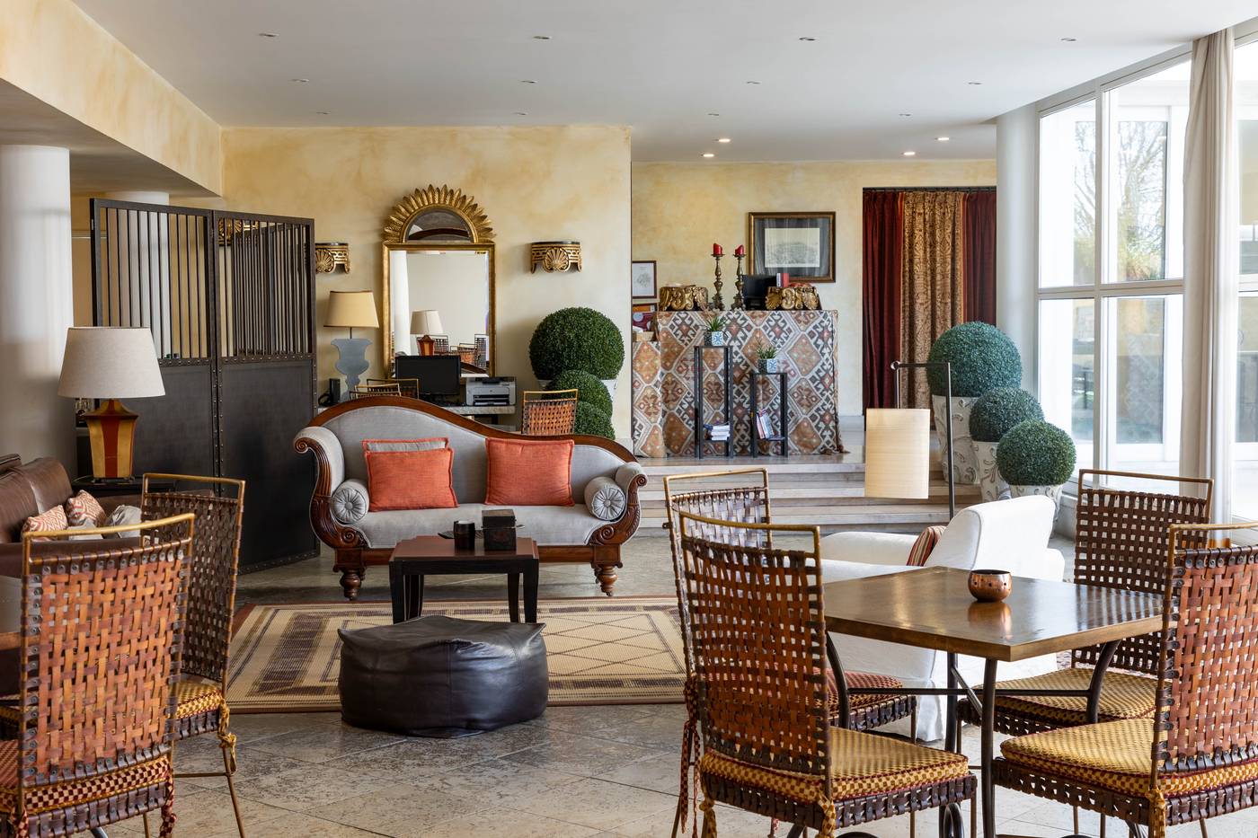 Solar-do-Castelo-Inn--a-Lisbon-Heritage-Collection-Lobby-1