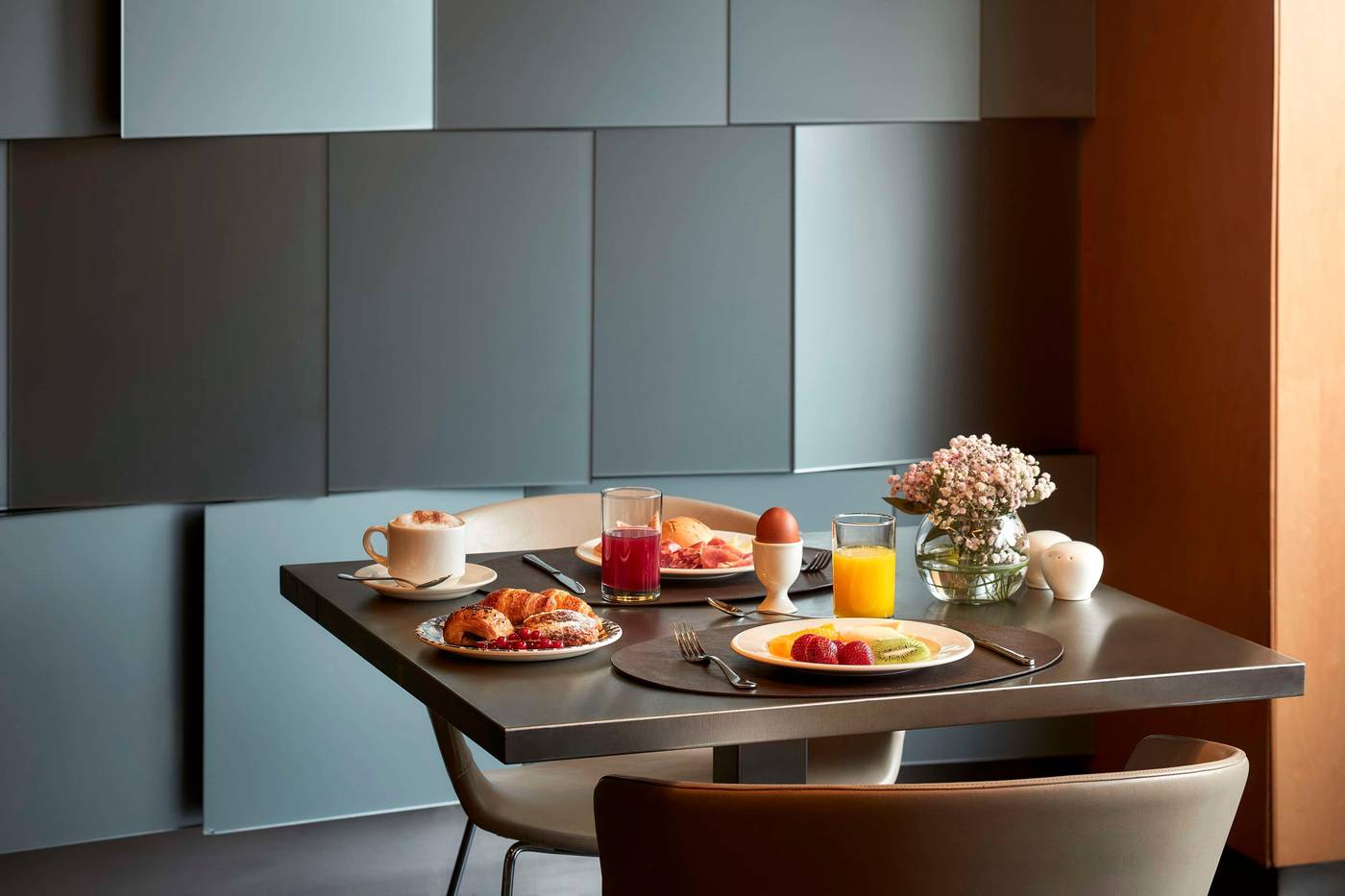 NH-Madrid-Las-Tablas-Restaurant-26