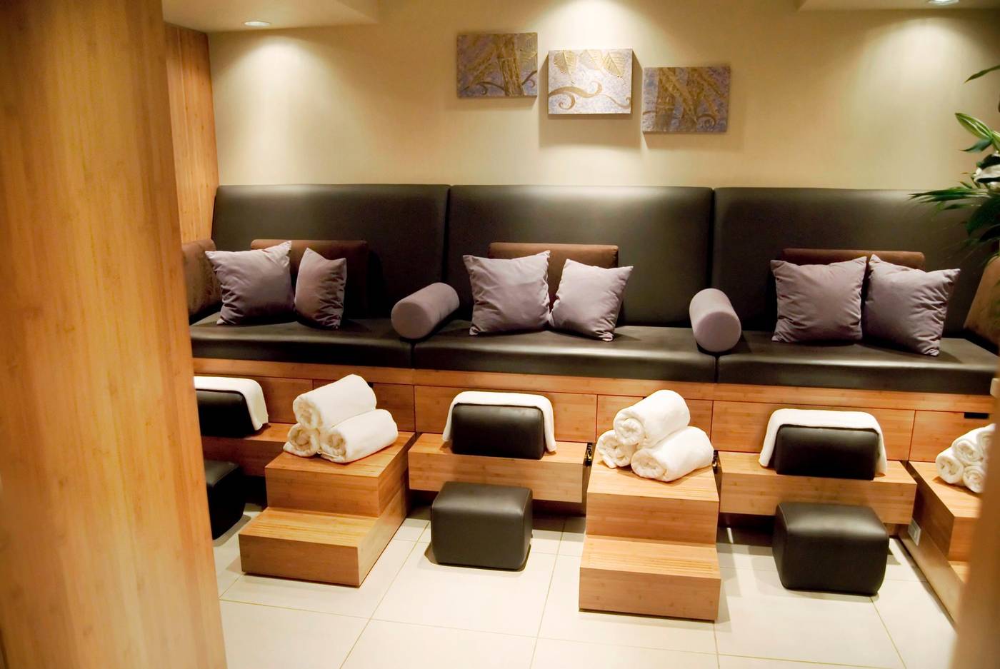 The-Sutton-Place-Sports-and-Entertainment-46