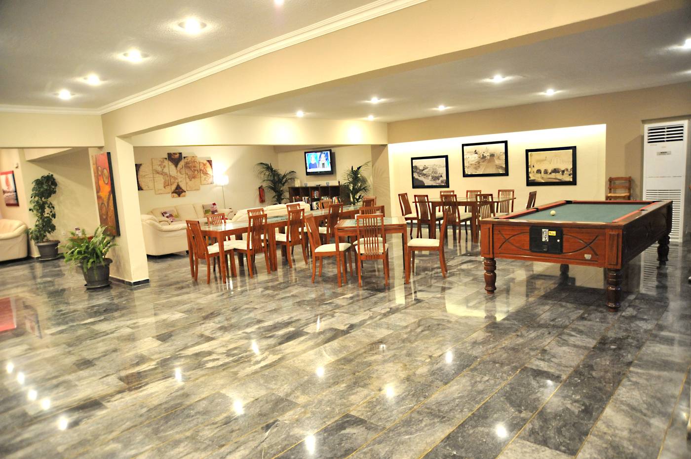 Santa-Marina-Hotel-Apartaments-Lobby-48