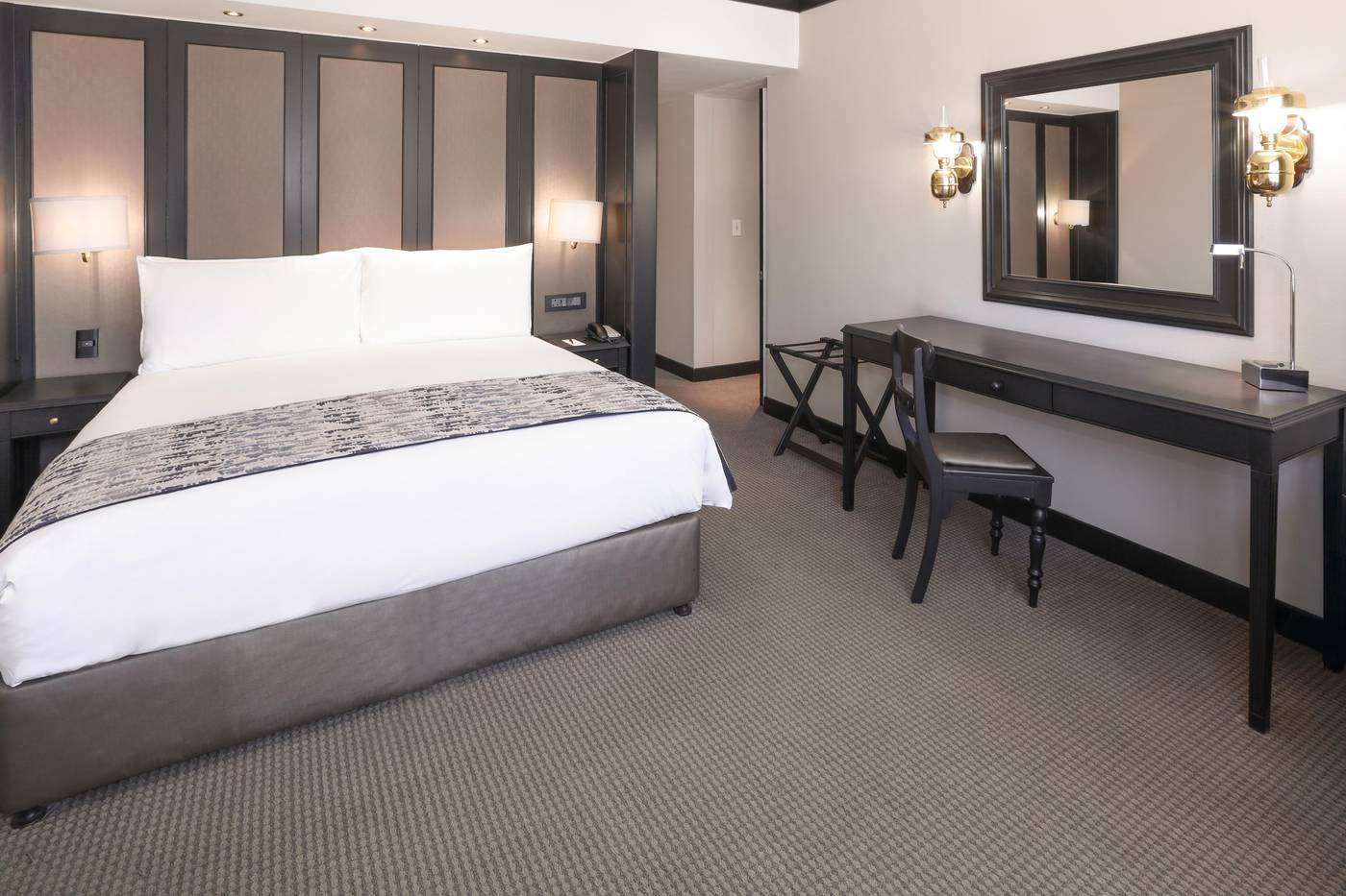 Southern-Sun-Cape-Sun-Room-22