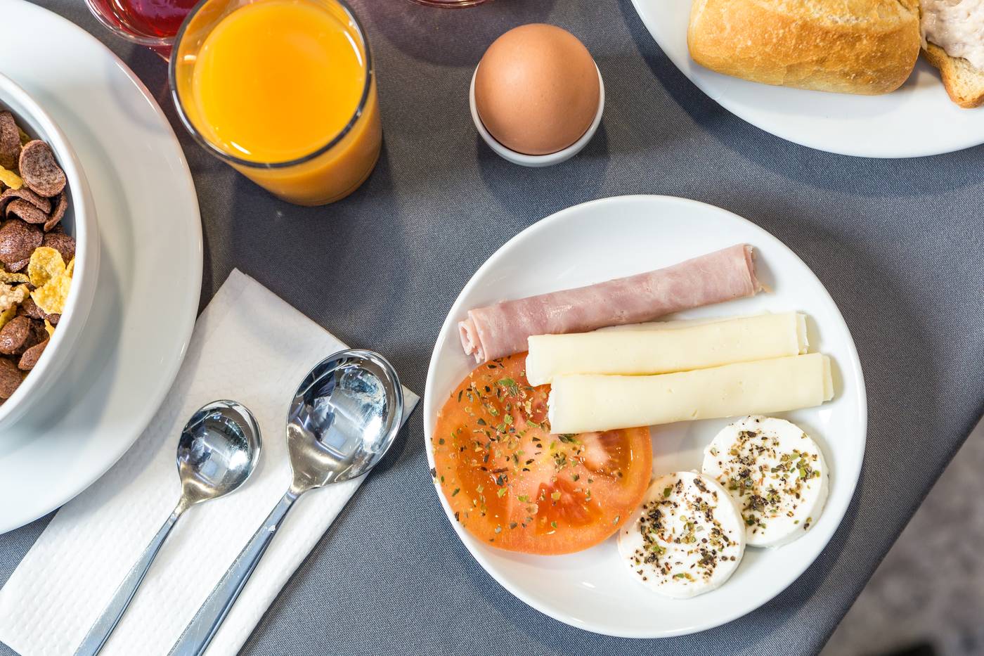 Empire-Lisbon-Hotel-Restaurant-27