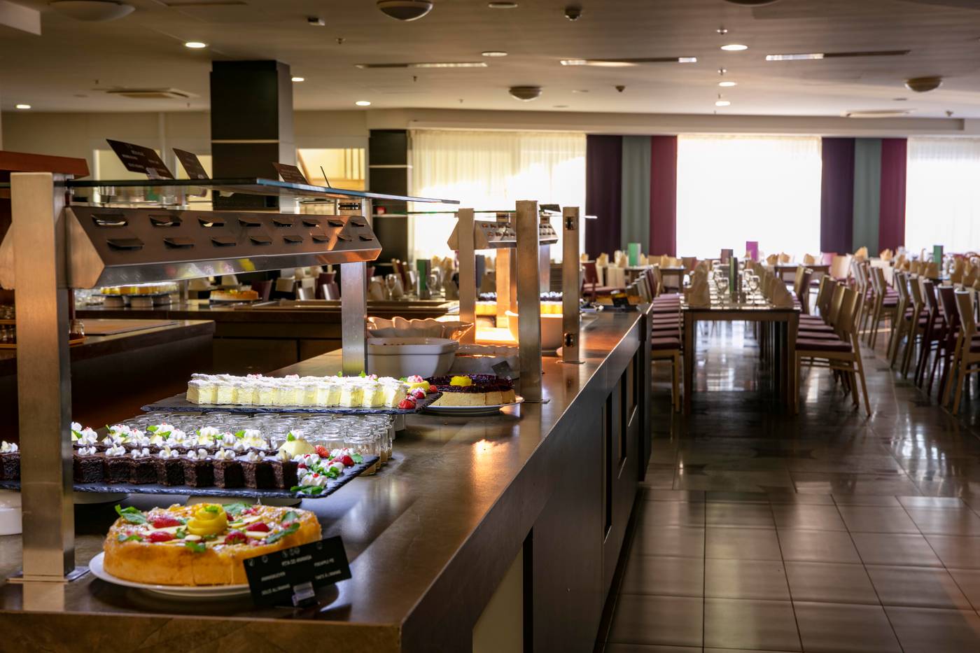 Hotel-Aurora-Restaurant-32