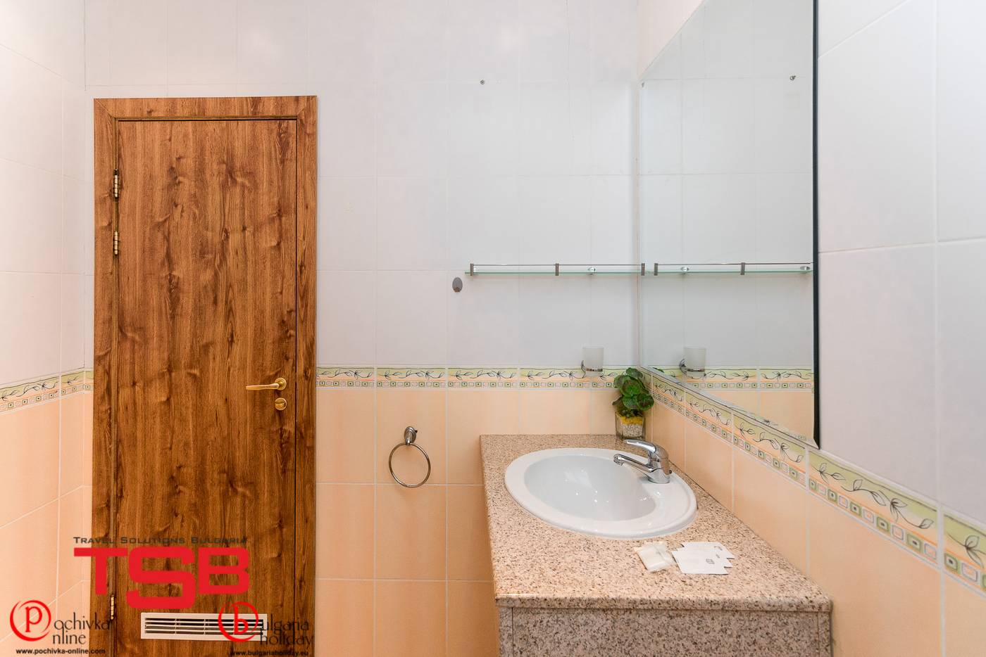 Sunny-Victory-Apartments-Room-46