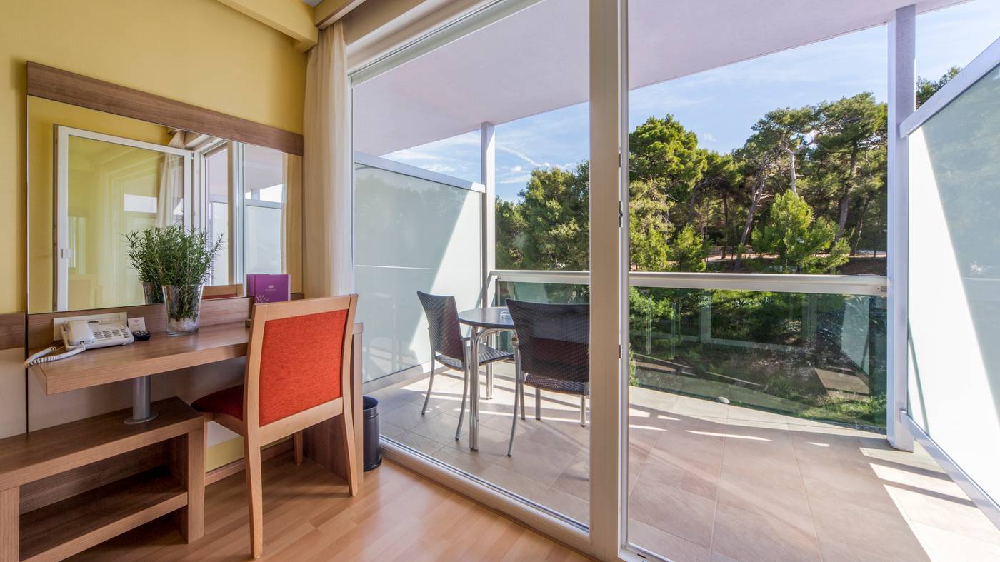 Hotel-Aurora-Room-26