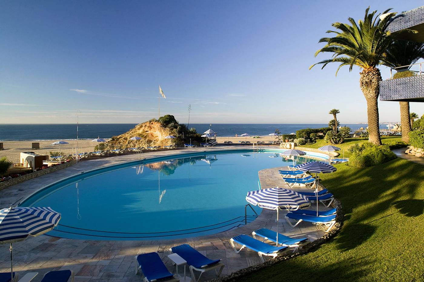 Algarve-Casino-Pool-3