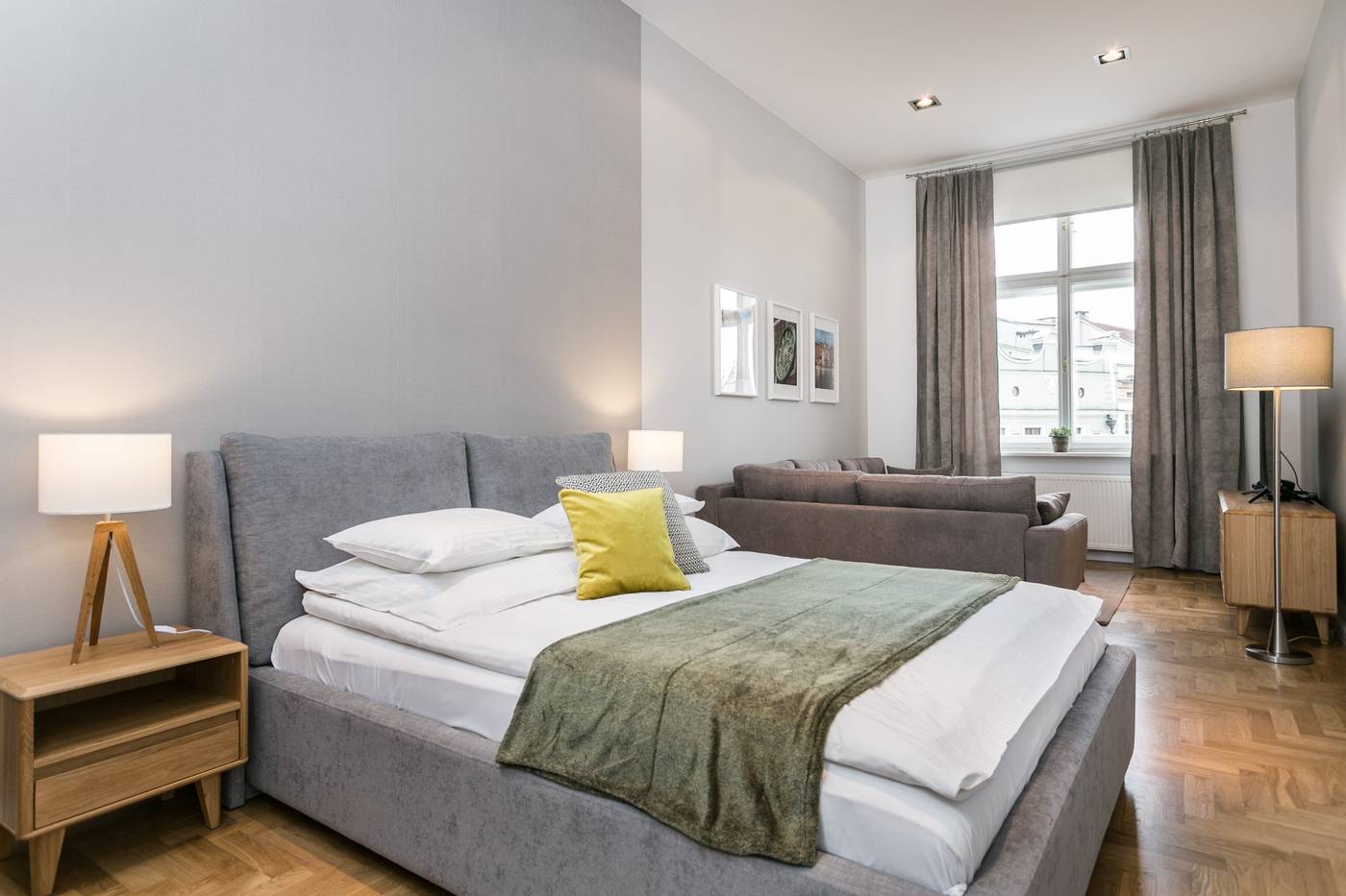 Venetian-House-Market-Square-Aparthotel-Room-40