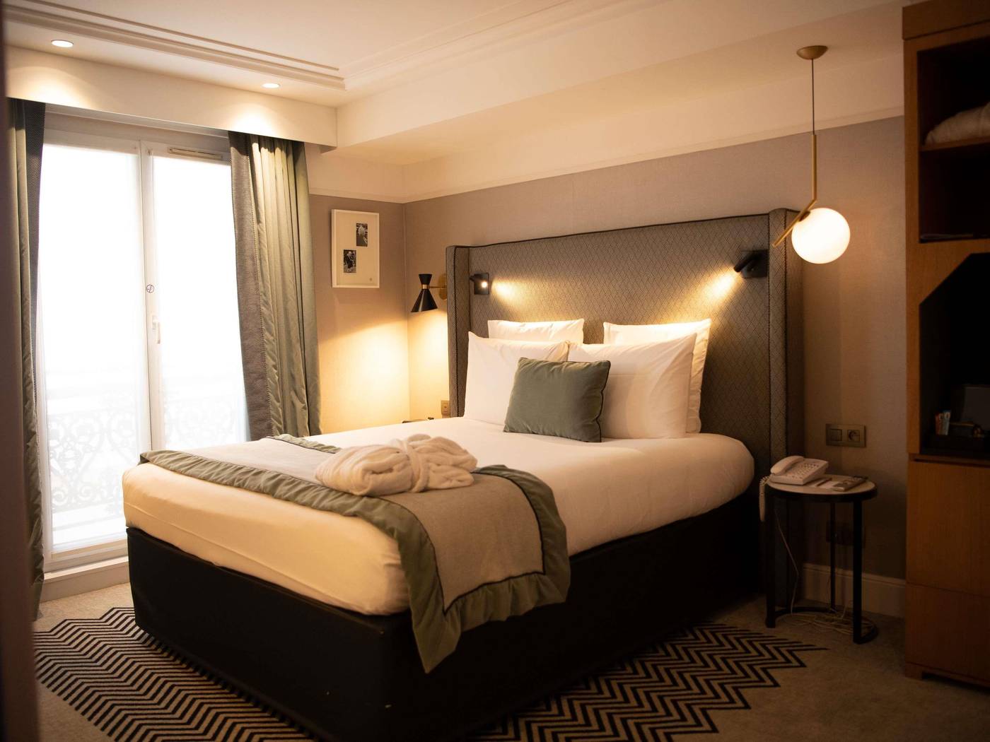 Mercure-Paris-Opera-Garnier-Room-33