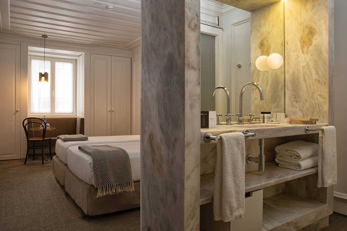 Lisboa-Pessoa-Hotel-Room-41