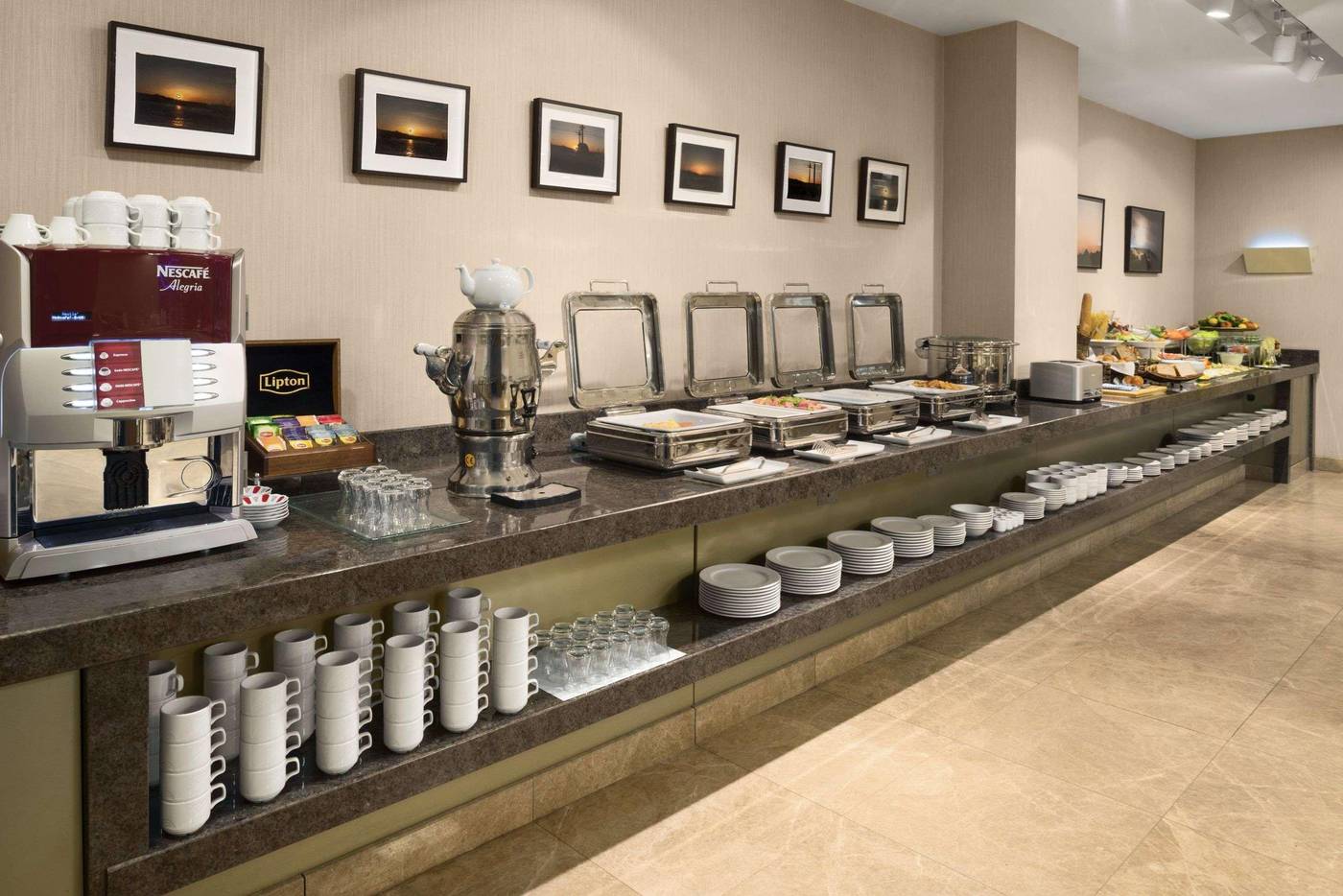 Ramada-Istanbul-Taksim-Restaurant-30