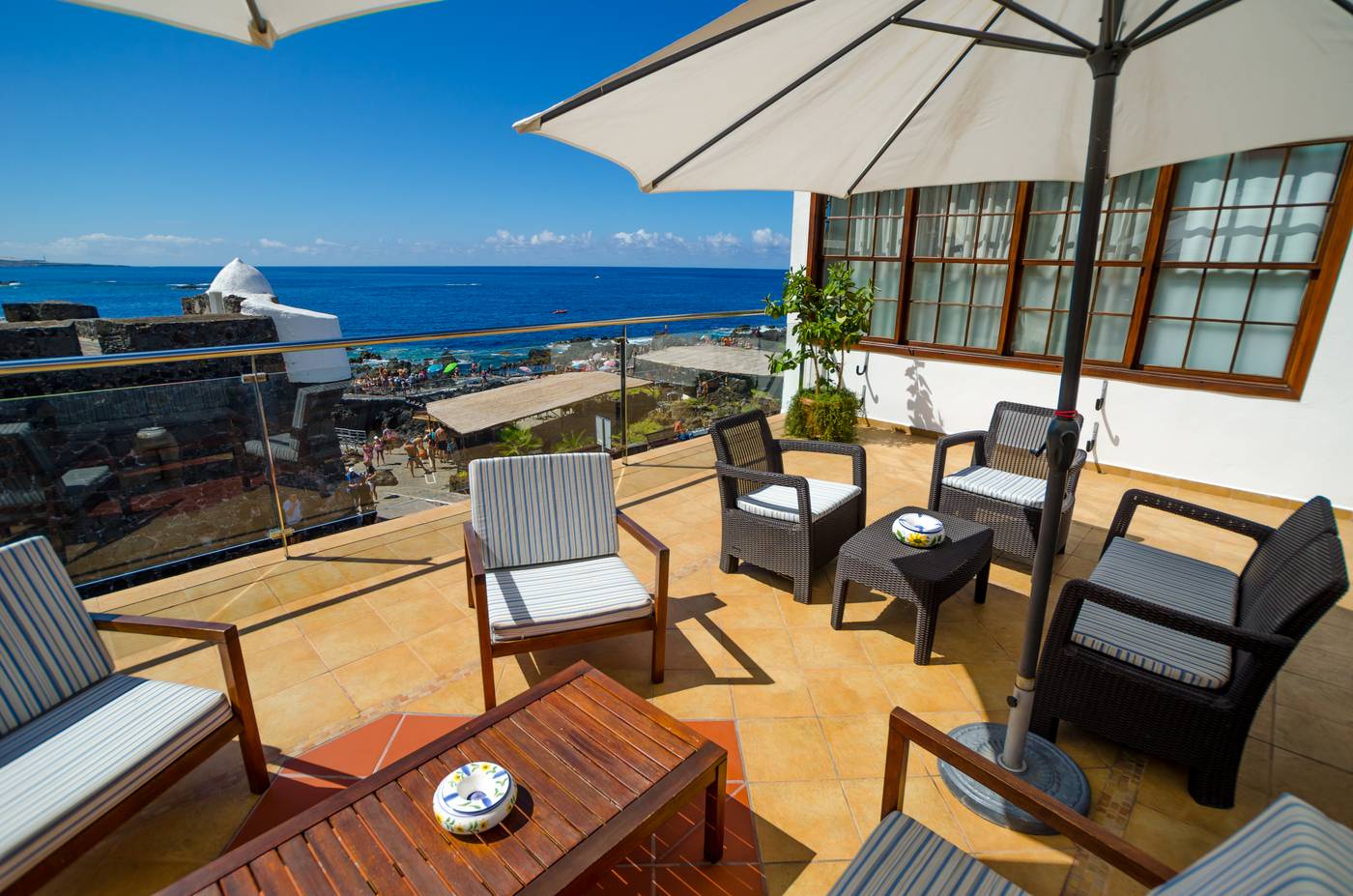 Garahotel-Terrace-35