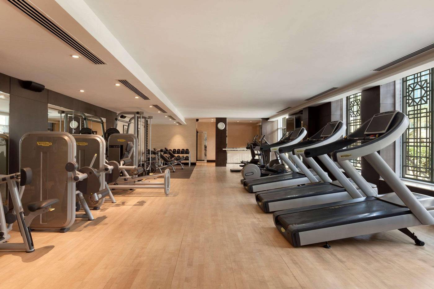 Ramada-by-Wyndham-Downtown-Dubai-Sports-and-Entertainment-64