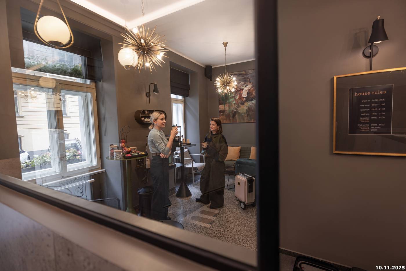 The-Viaduct---Suites---More-Lobby-11