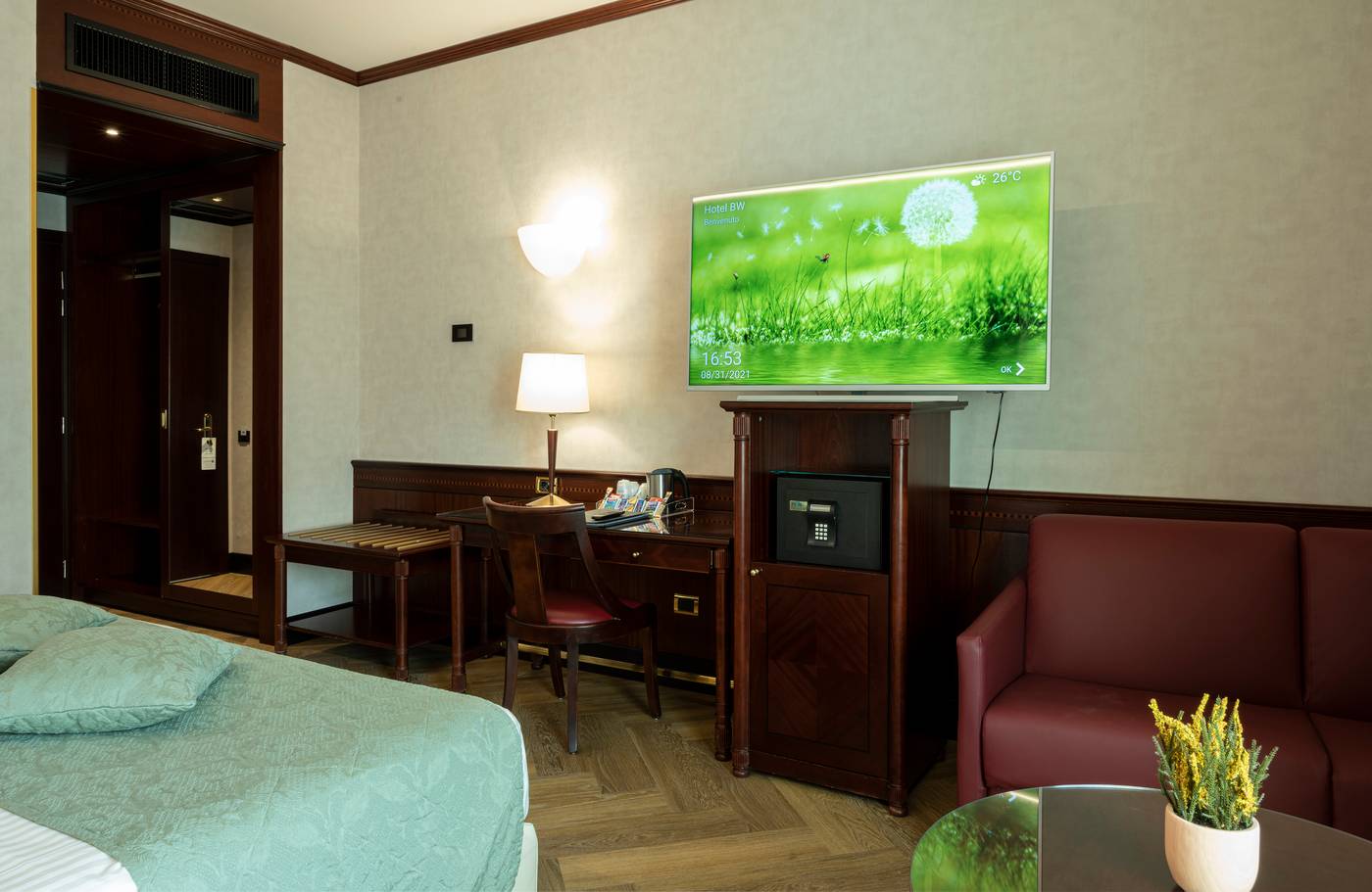 Antares-Hotel-Concorde--BW-Signature-Collection-Room-26