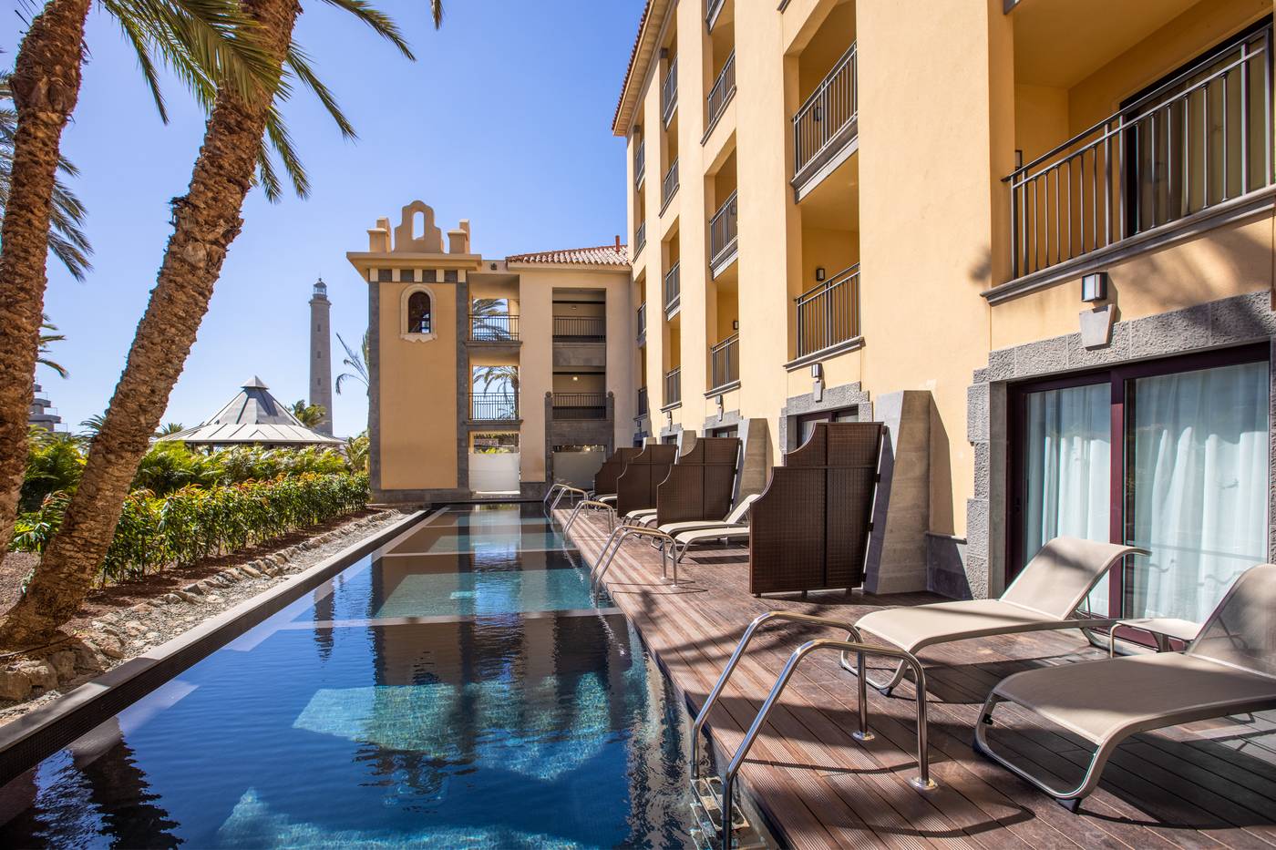 Lopesan-Costa-Meloneras-Resort---Spa-General-view-18