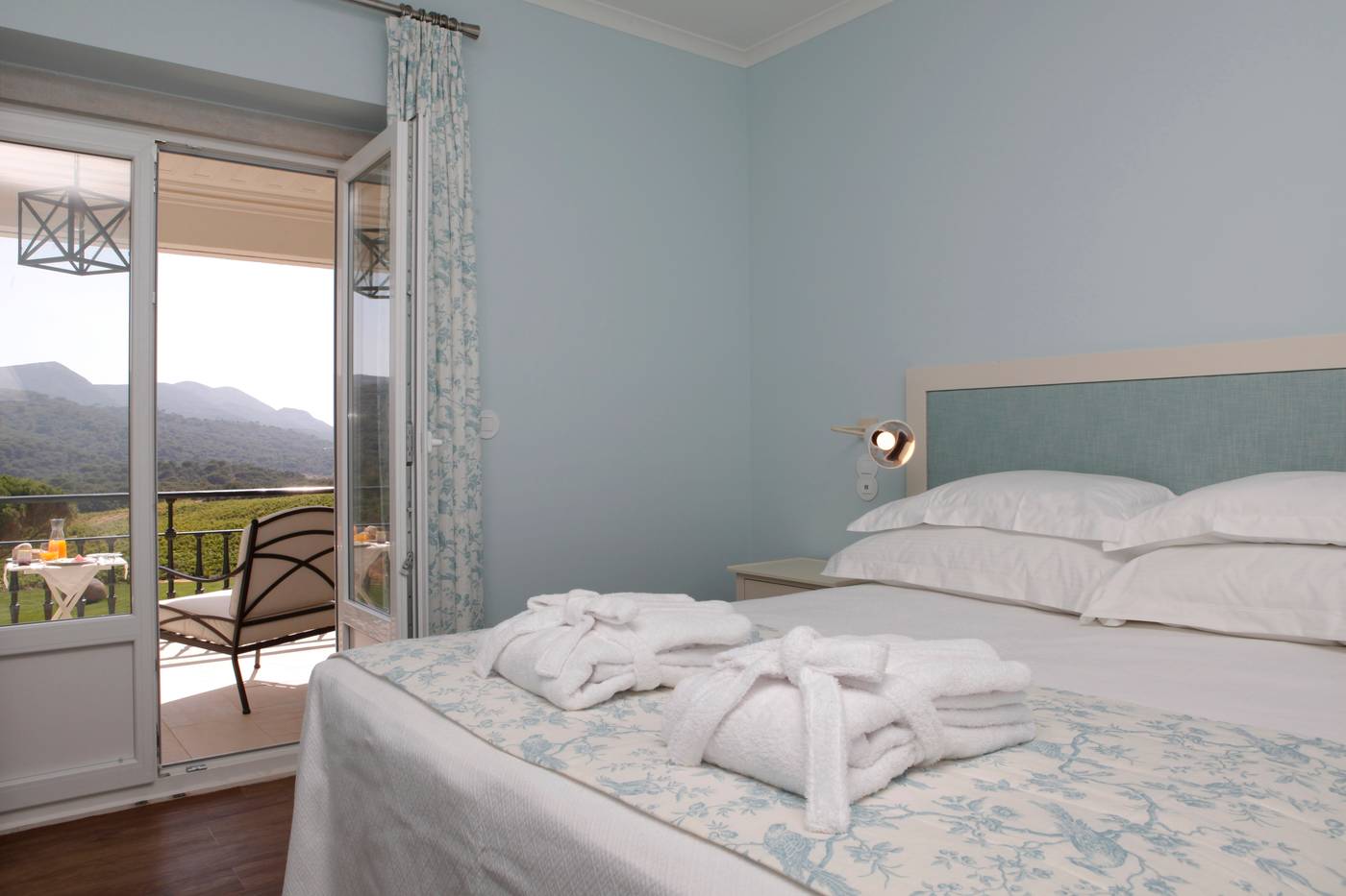 Casa-Palmela---Small-Luxury-Hotels---Villas-Room-36