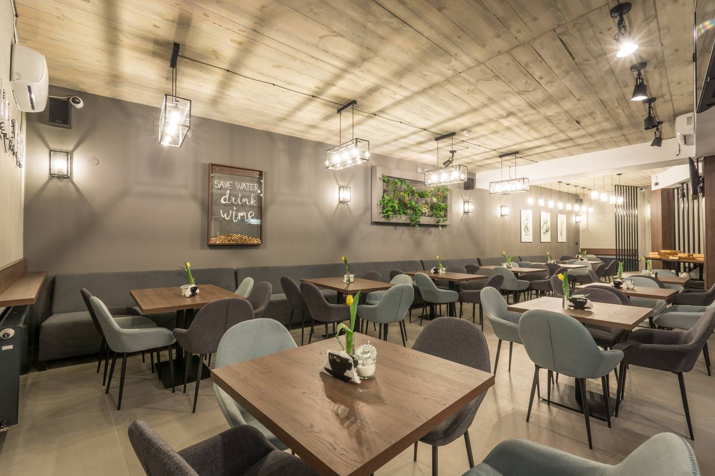 Hotel-Lavender-Restaurant-10