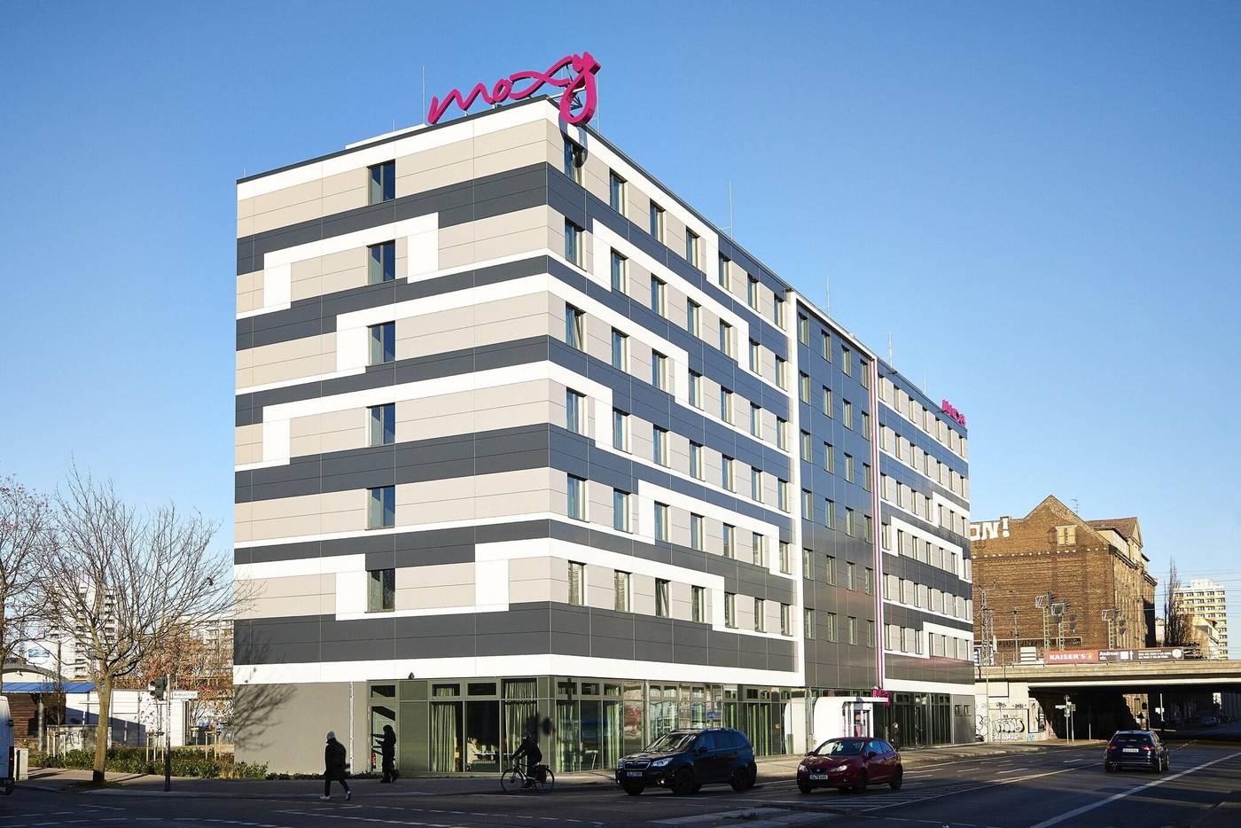 Moxy-Berlin-Ostbahnhof-General-view-4