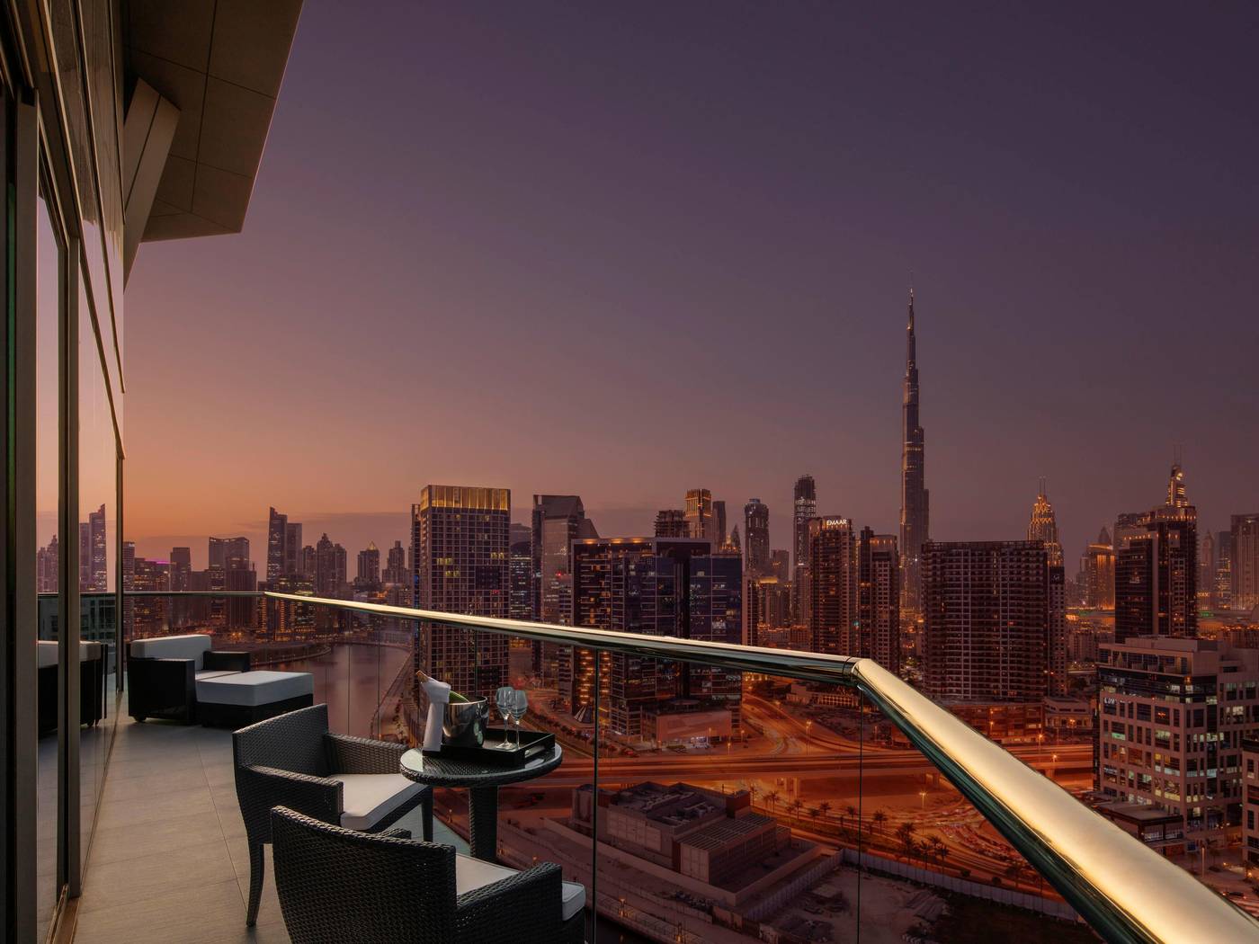 Hyde-Hotel-Dubai-Room-4