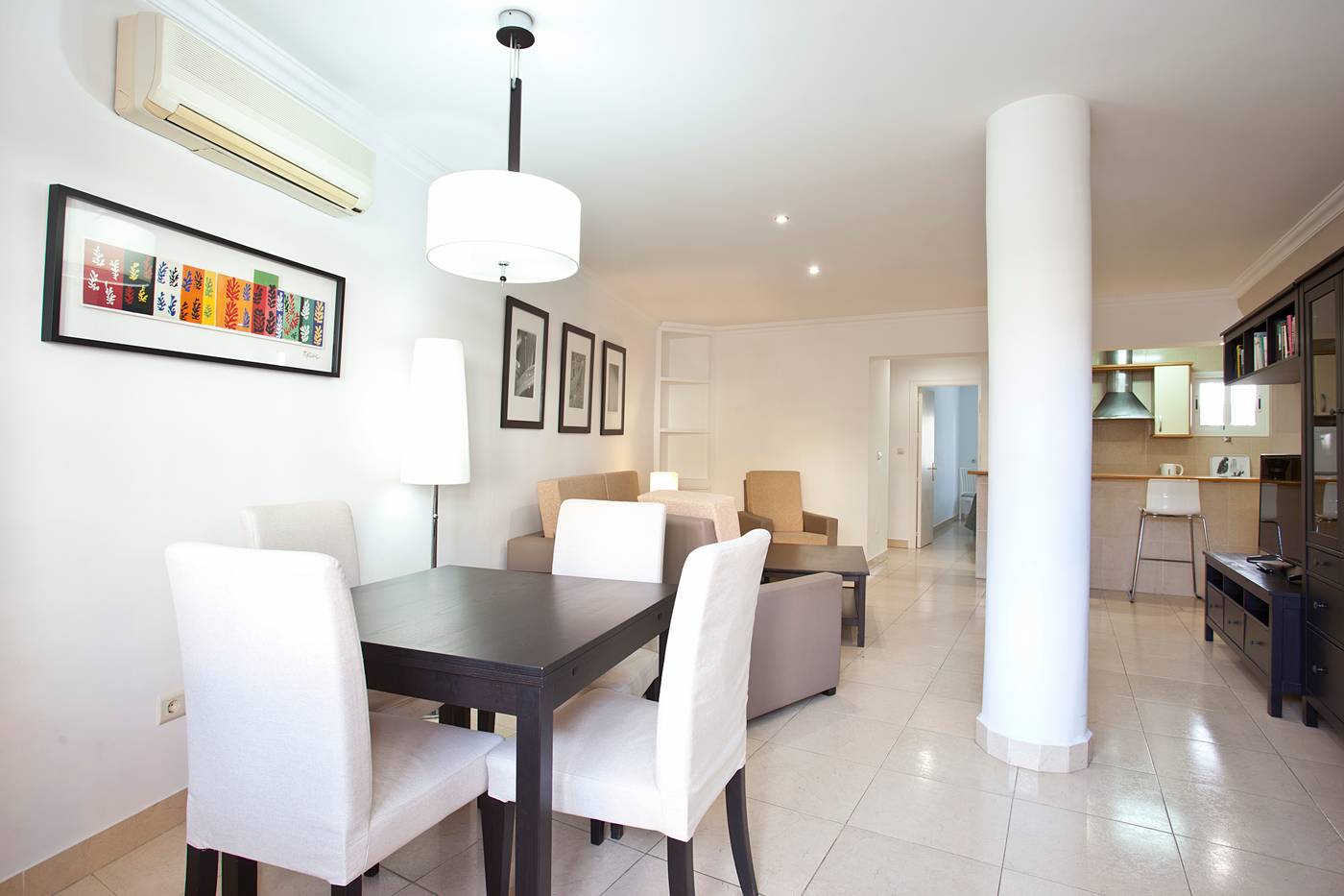 Ecuador-Park-Room-34