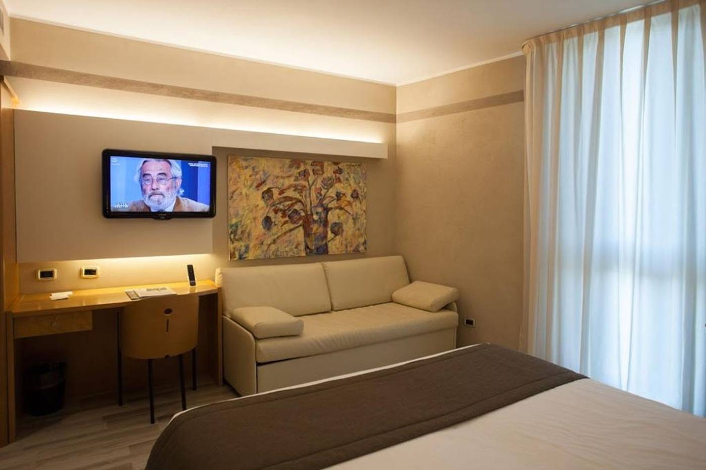 Ai-Pini-Park-Hotel-Room-17