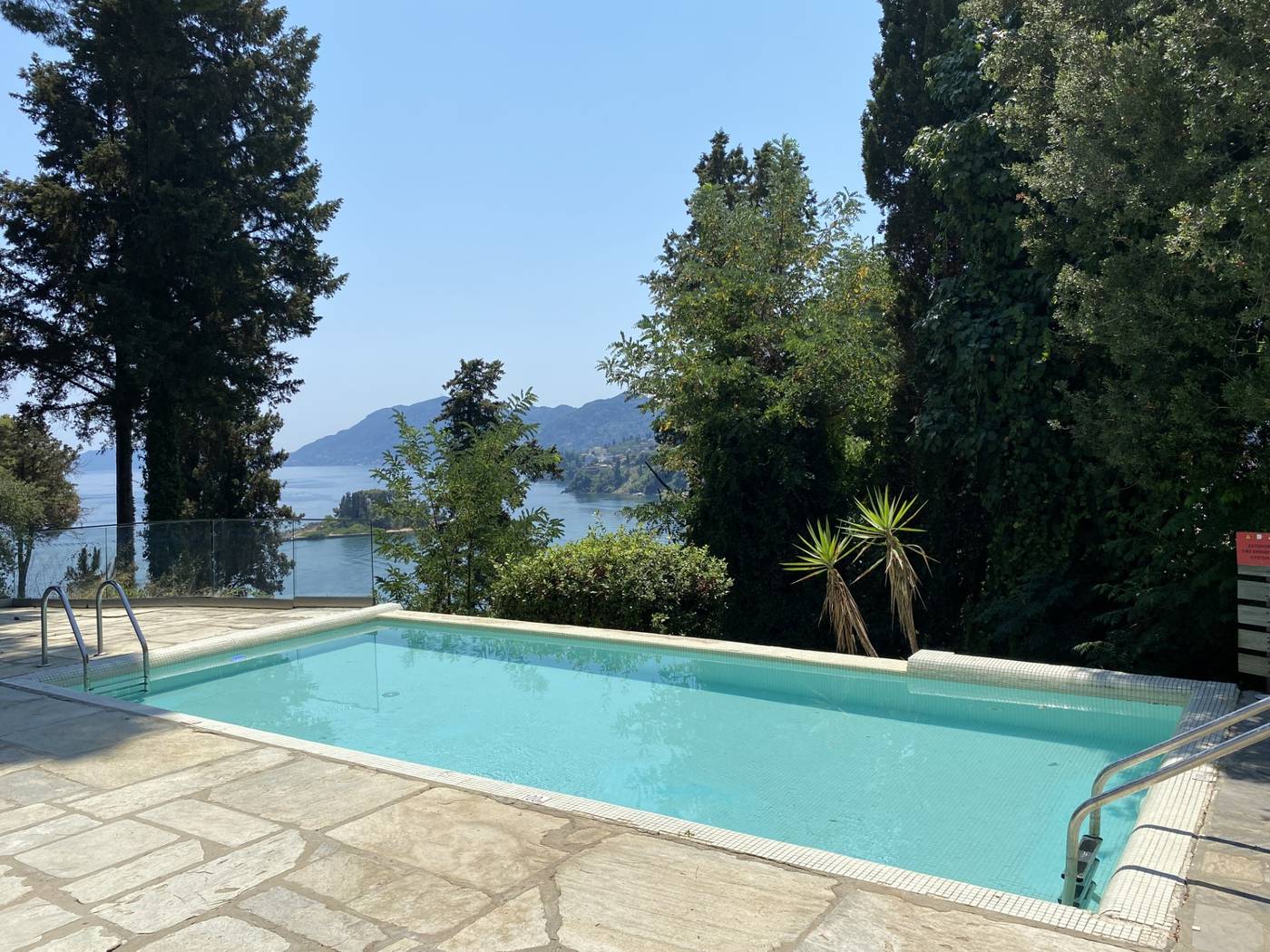 Corfu-Holiday-Palace-Room-95