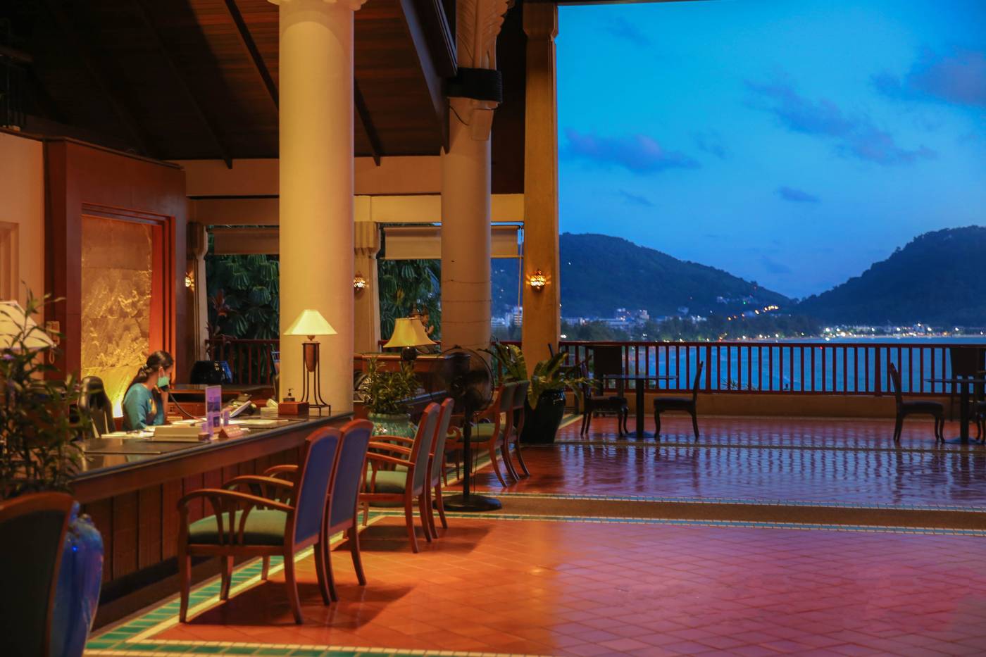 Novotel-Phuket-Resort-Lobby-65