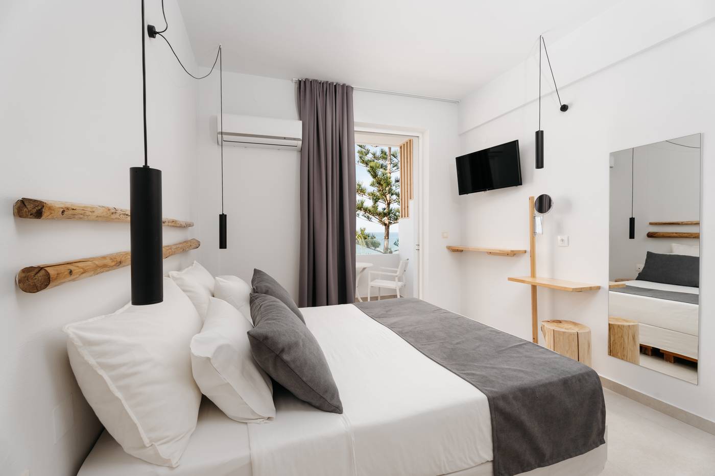 Petradi-Beach-Lounge-hotel-Room-11