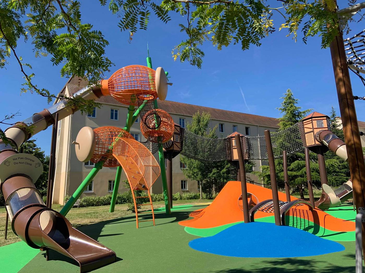 Explorers-Hotel-Sports-and-Entertainment-44