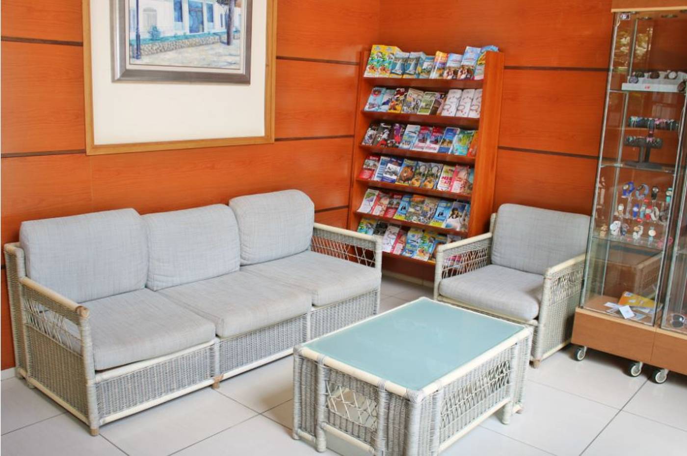 30-Degrees-Hotel-Espanya-Lobby-56