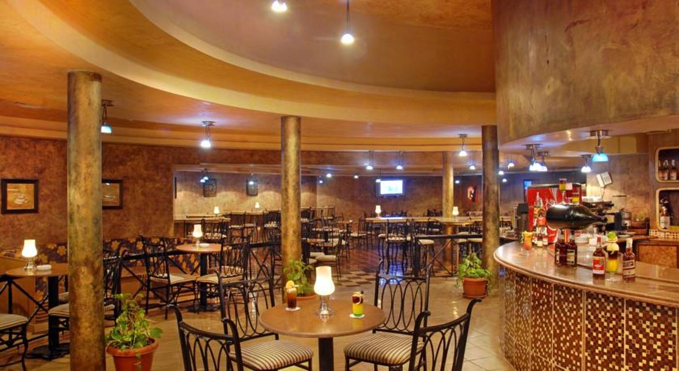 Aqua Vista Resort
